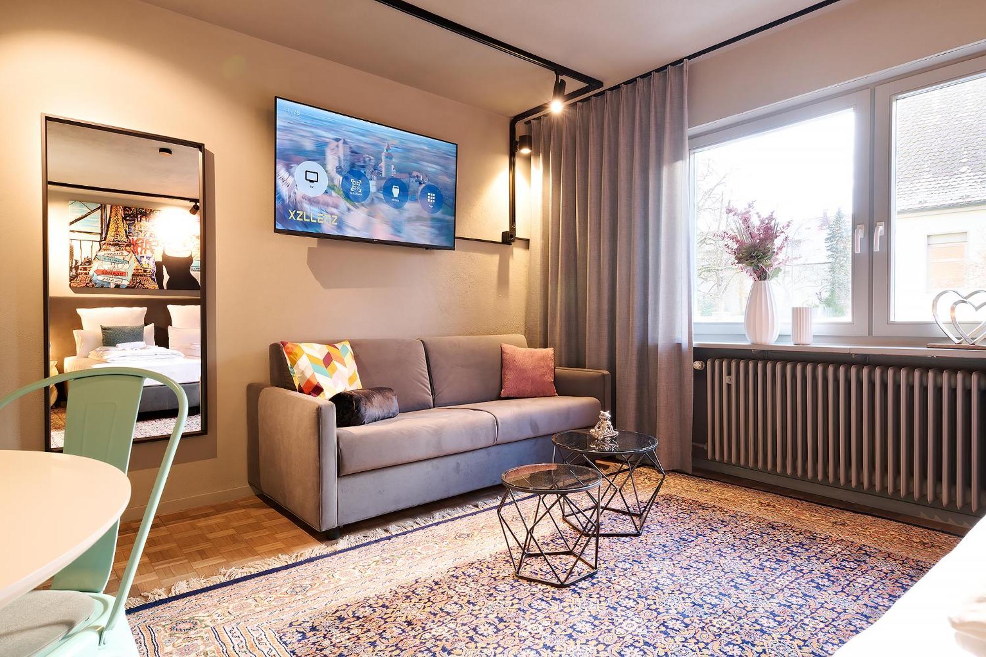 شقة Xzllenz Kueche Bad S-Bahn Parken Smart-Tv Wellbeing Neunkirchen am Sand المظهر الخارجي الصورة